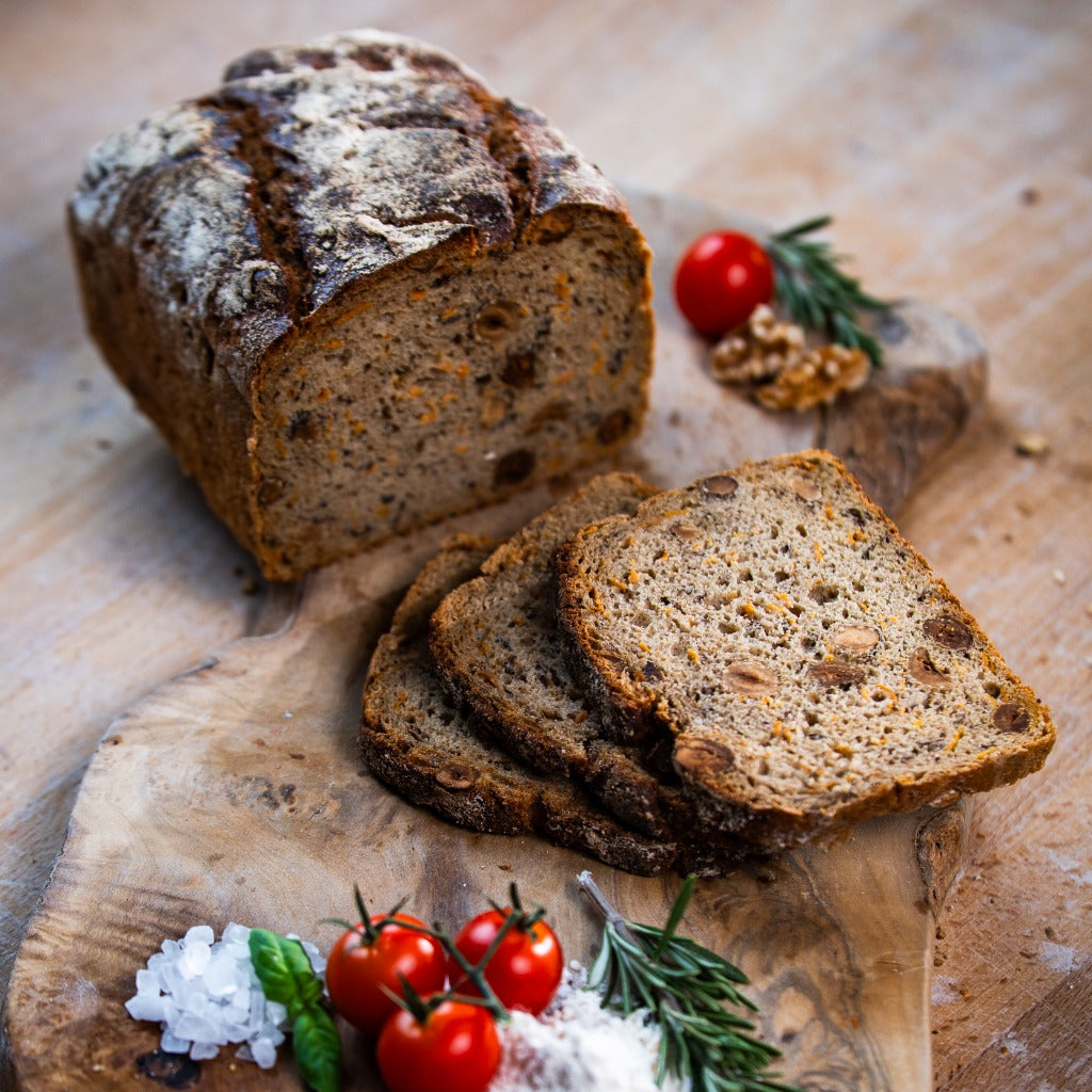 Ostpreußisches Karotten-Nuss-Brot