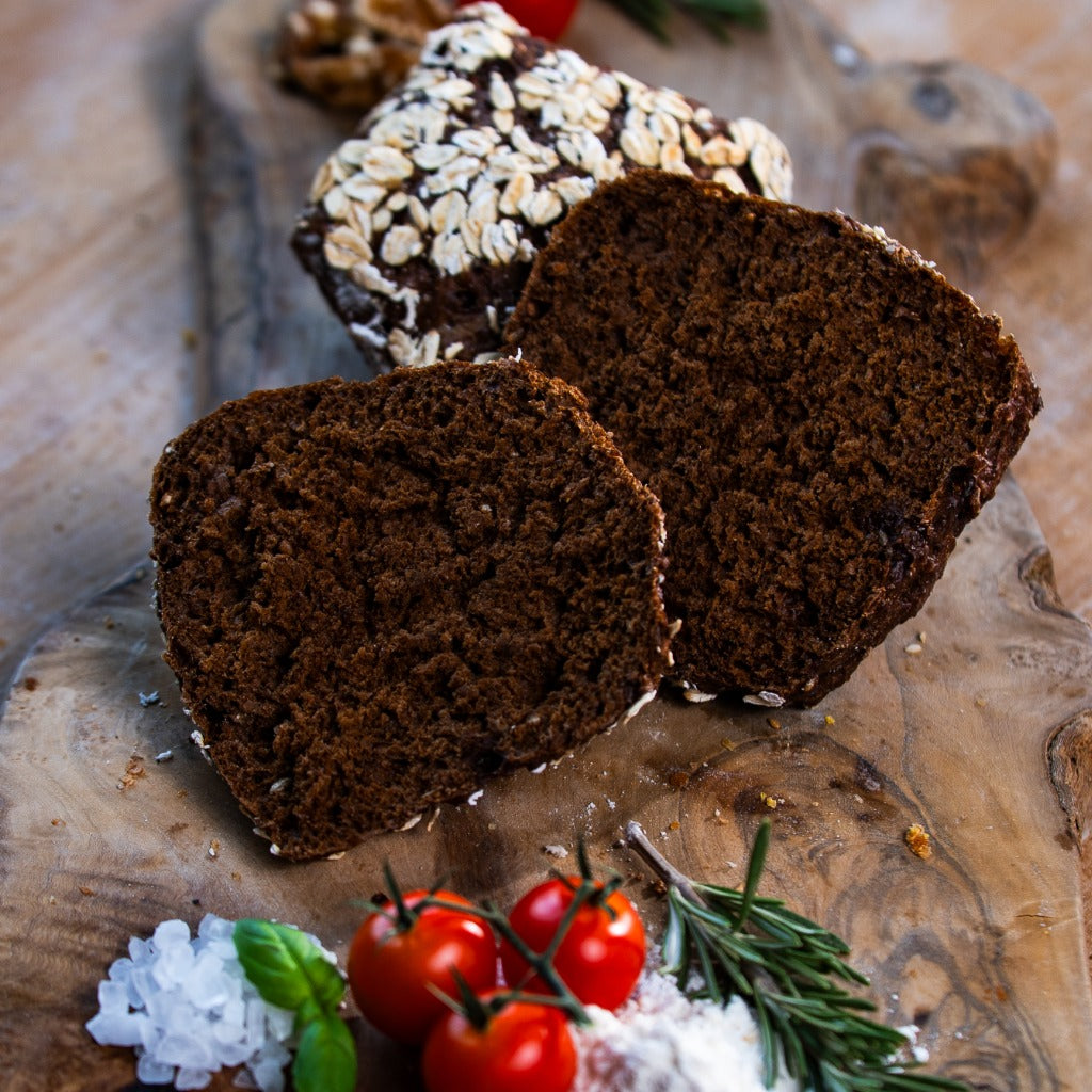 Schwarzbrötchen ohne Nuss