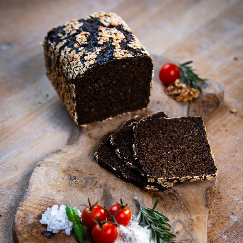 Schwarzbrot dunkel