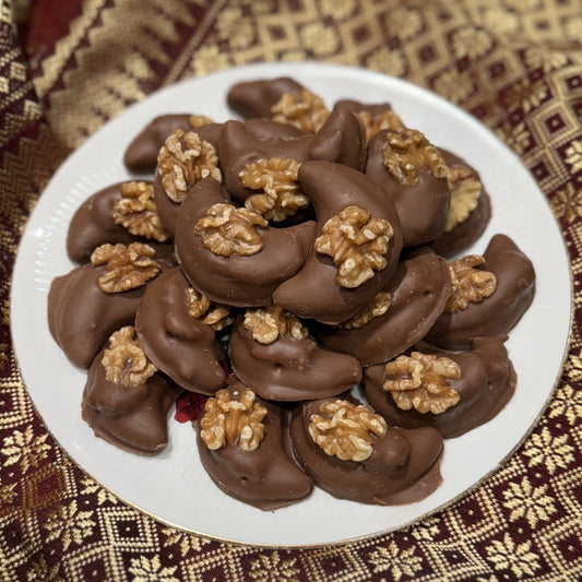 Teegebäck - Marzipan-Walnussmonde